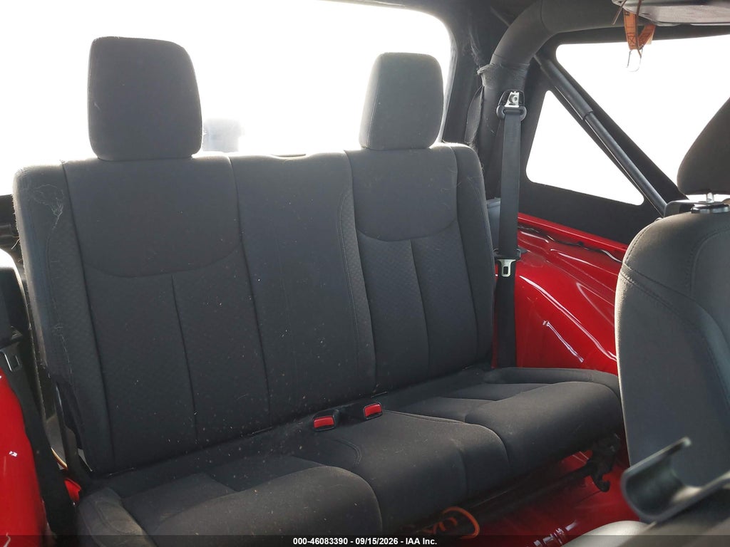 2016 Jeep Wrangler Sport photo 8