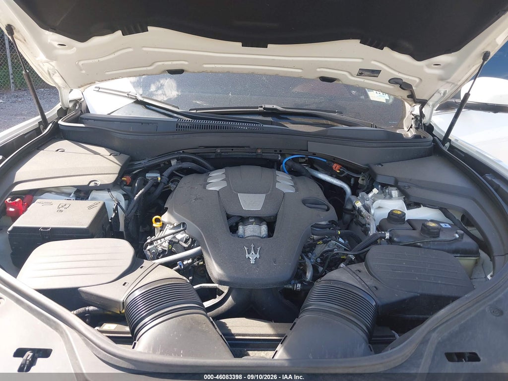 2022 Maserati Levante GT photo 10