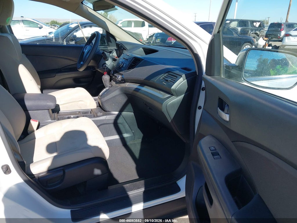 2016 Honda CR-V LX photo 5