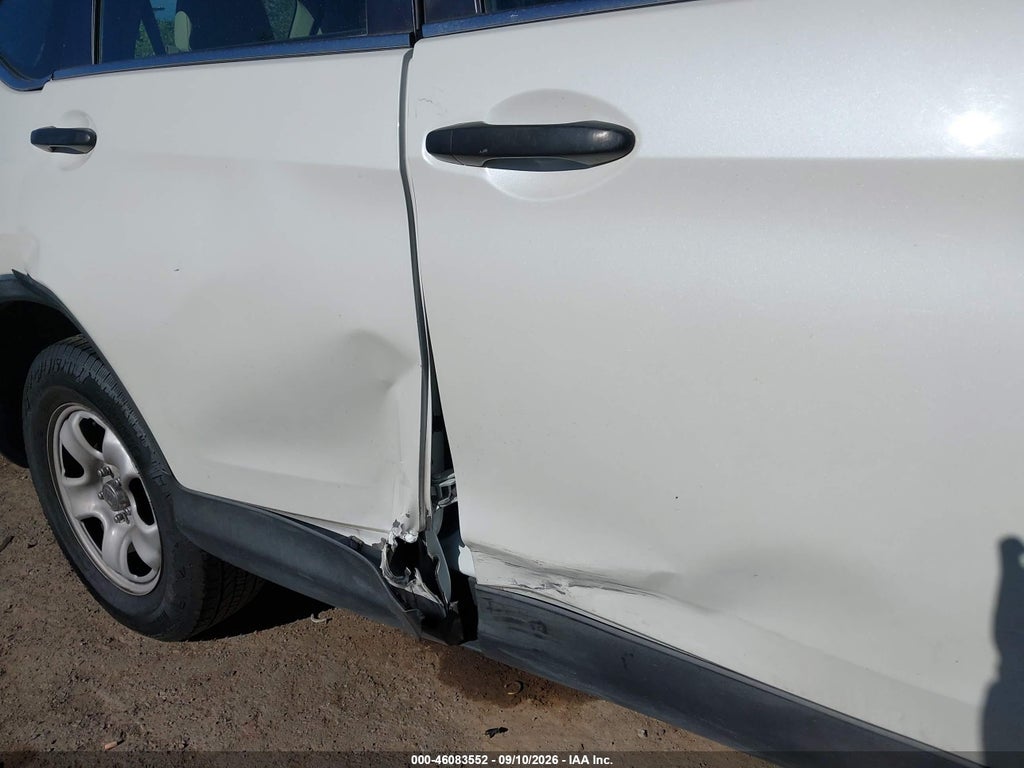 2016 Honda CR-V LX photo 6