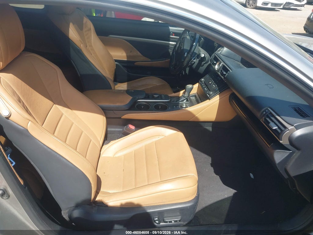 2017 Lexus RC 200T photo 5