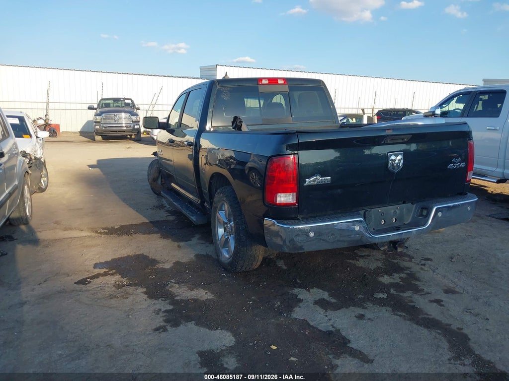 2016 Ram 1500 BIG Horn photo 3