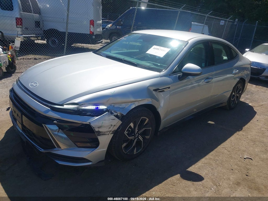 2024 Hyundai Sonata SEL photo 2