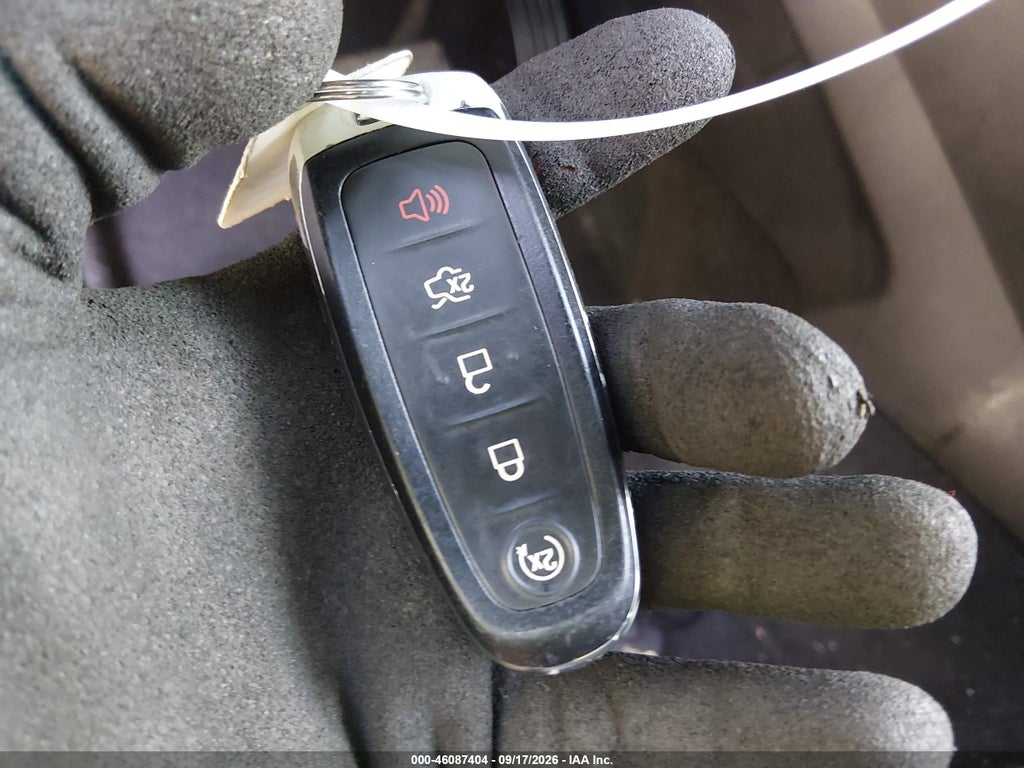2019 Ford Escape SEL photo 11