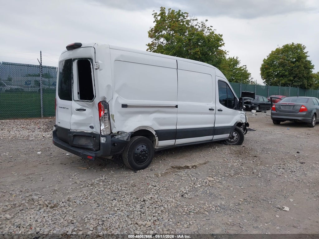2020 Ford Transit-250 photo 4
