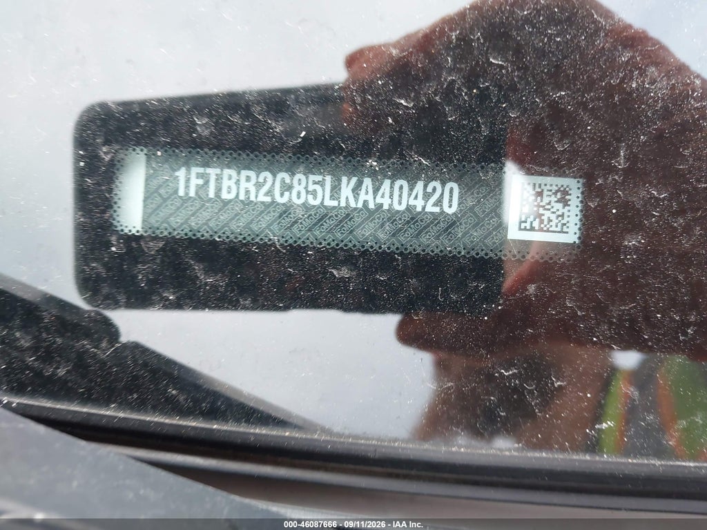 2020 Ford Transit-250 photo 9