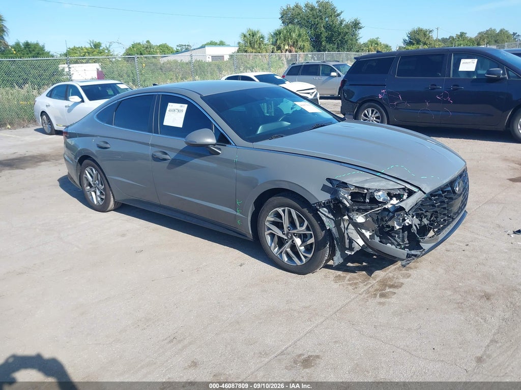 2023 Hyundai Sonata SEL photo 1