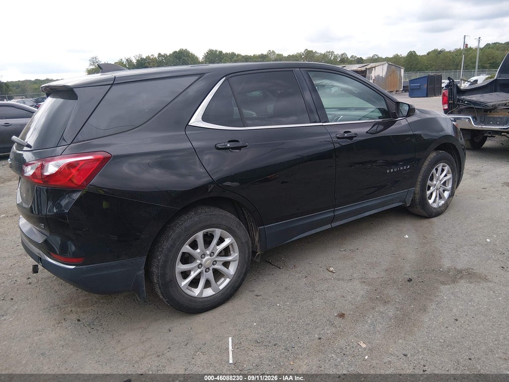 2018 Chevrolet Equinox LT photo 4