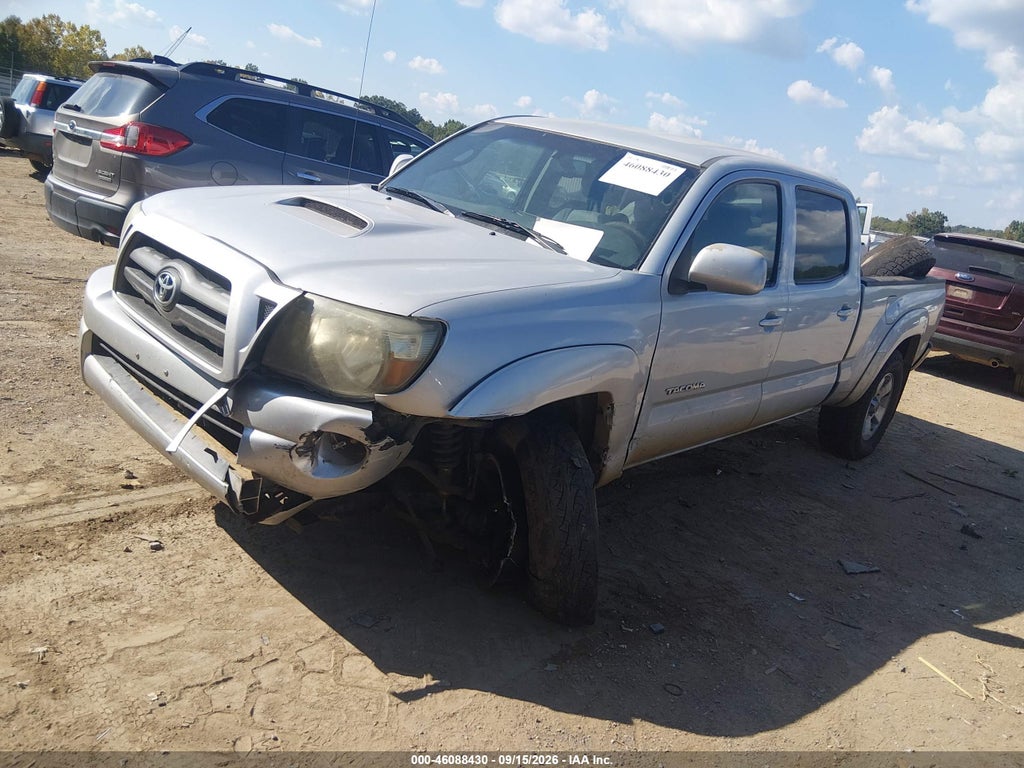 2009 Toyota Tacoma Base V6 photo 2