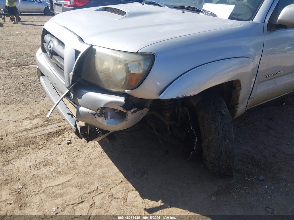 2009 Toyota Tacoma Base V6 photo 6