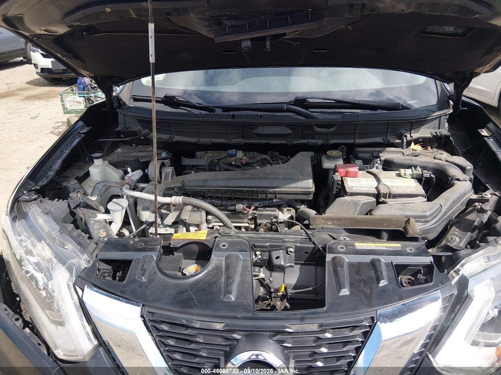 2017 Nissan Rogue S photo 10