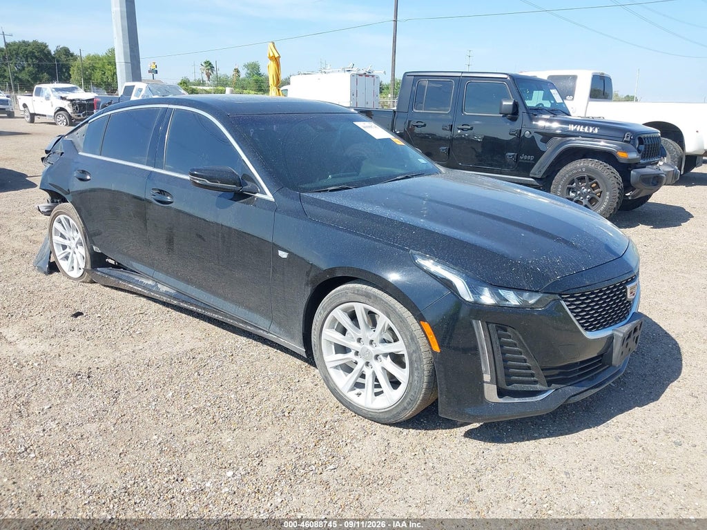 2023 Cadillac CT5 Luxury photo 1