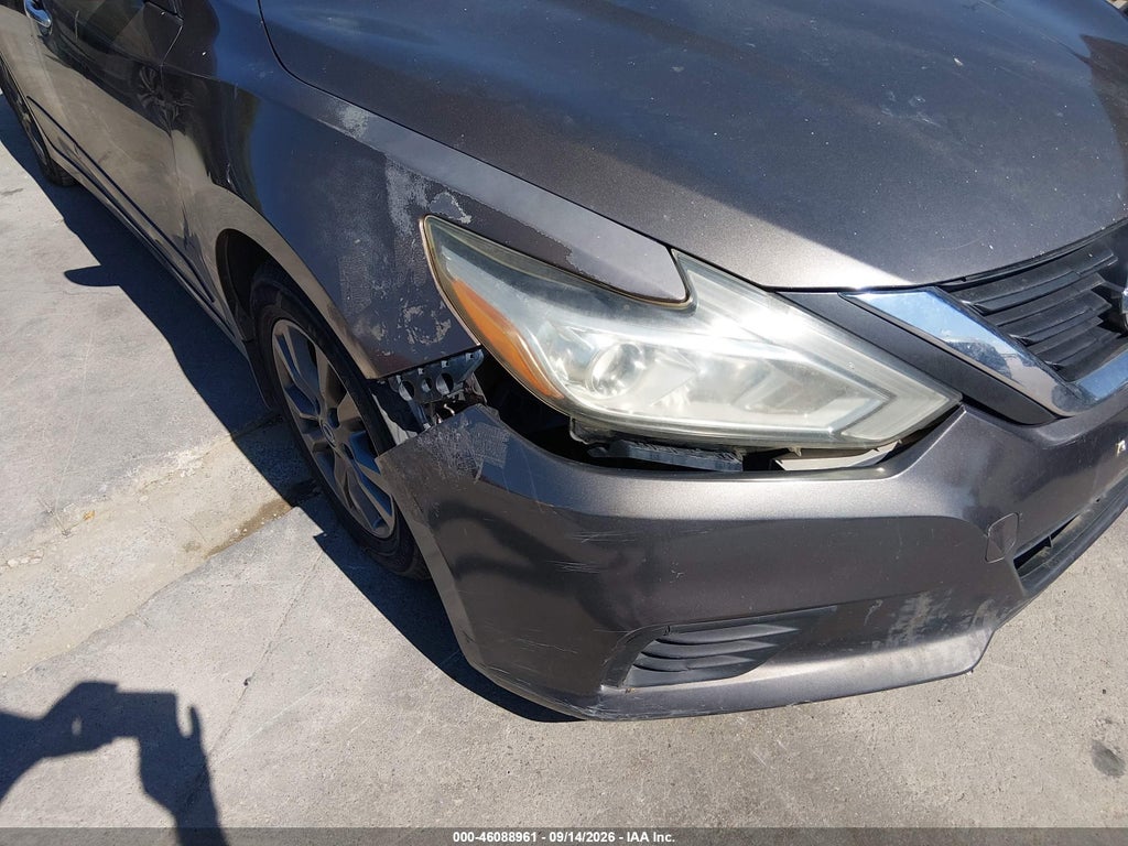 2016 Nissan Altima 2.5 S photo 6
