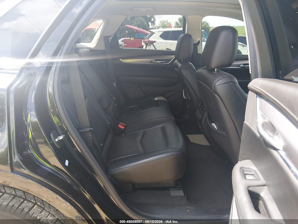 2018 Cadillac XT5 Luxury photo 8