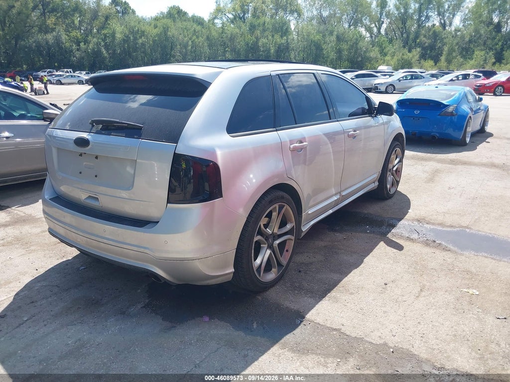 2013 Ford Edge Sport photo 4