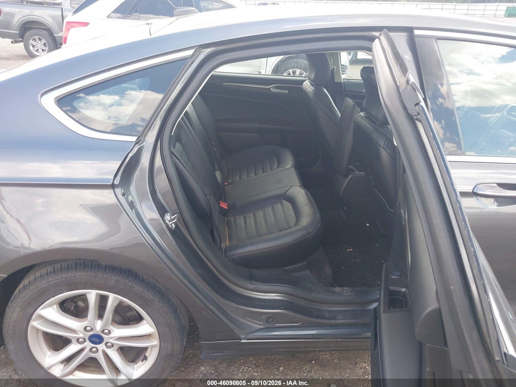 2018 Ford Fusion SE photo 8