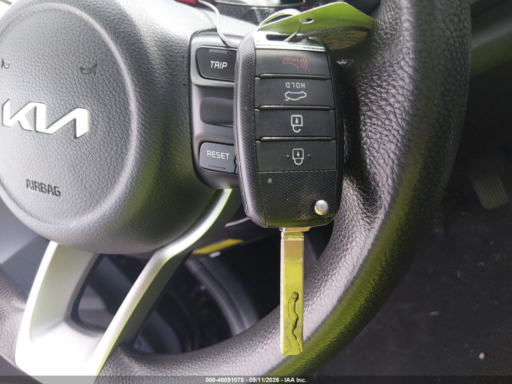 2023 Kia RIO S photo 11