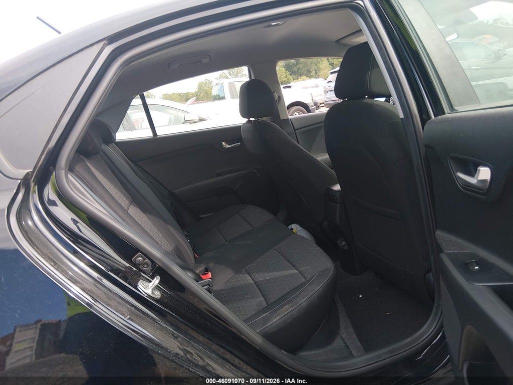 2023 Kia RIO S photo 8