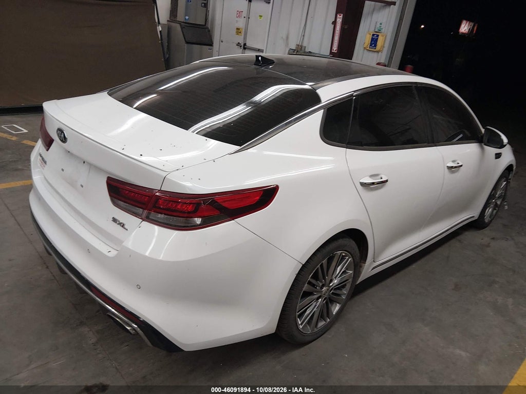 2018 Kia Optima SX Turbo photo 4