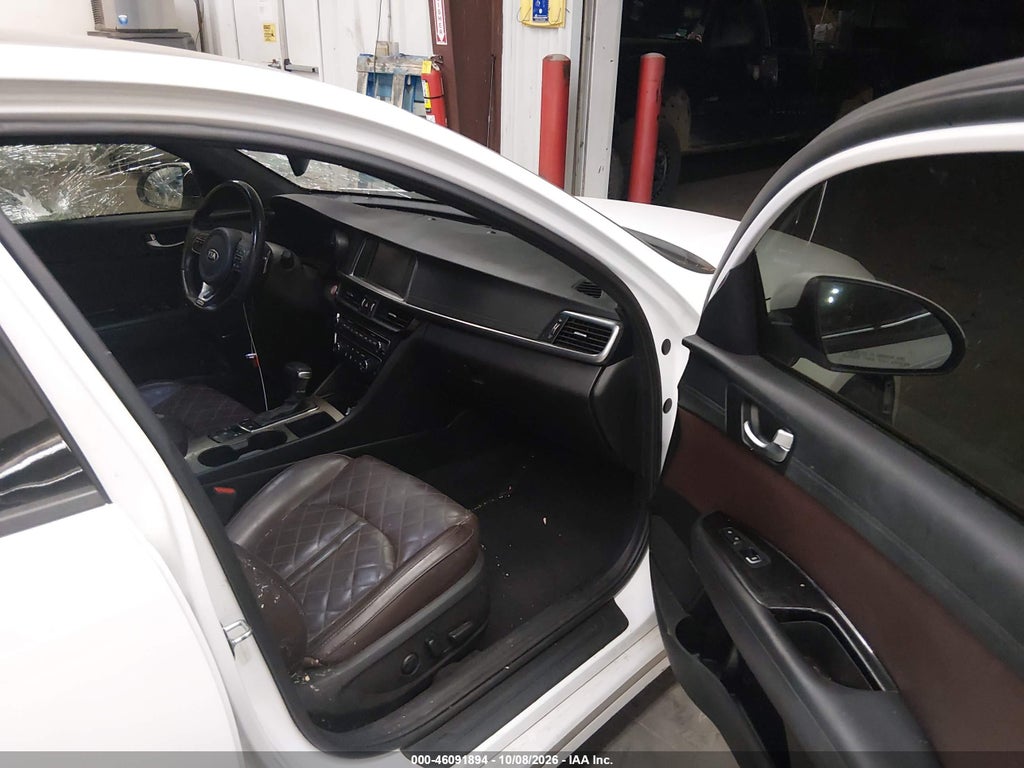 2018 Kia Optima SX Turbo photo 5