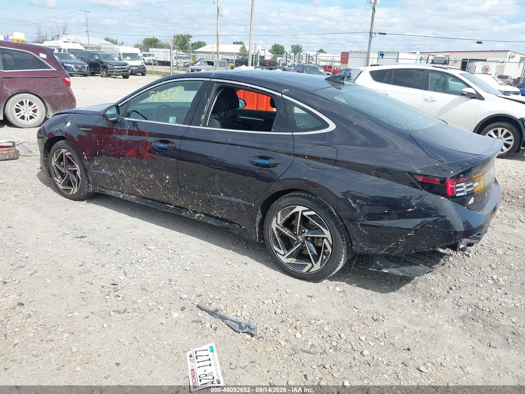 2025 Hyundai Sonata SEL Convenience photo 3