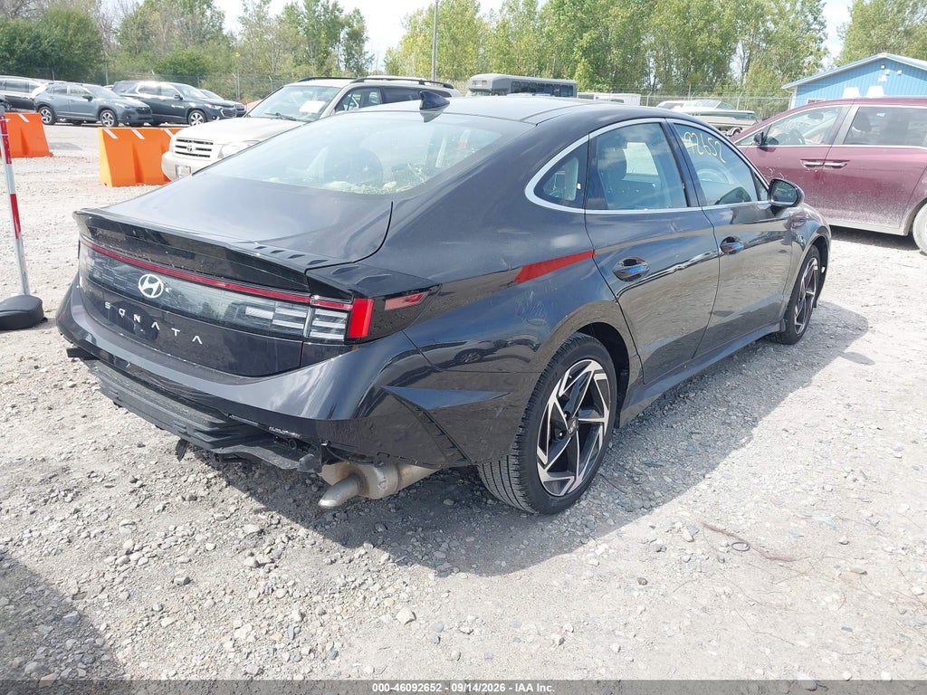 2025 Hyundai Sonata SEL Convenience photo 4