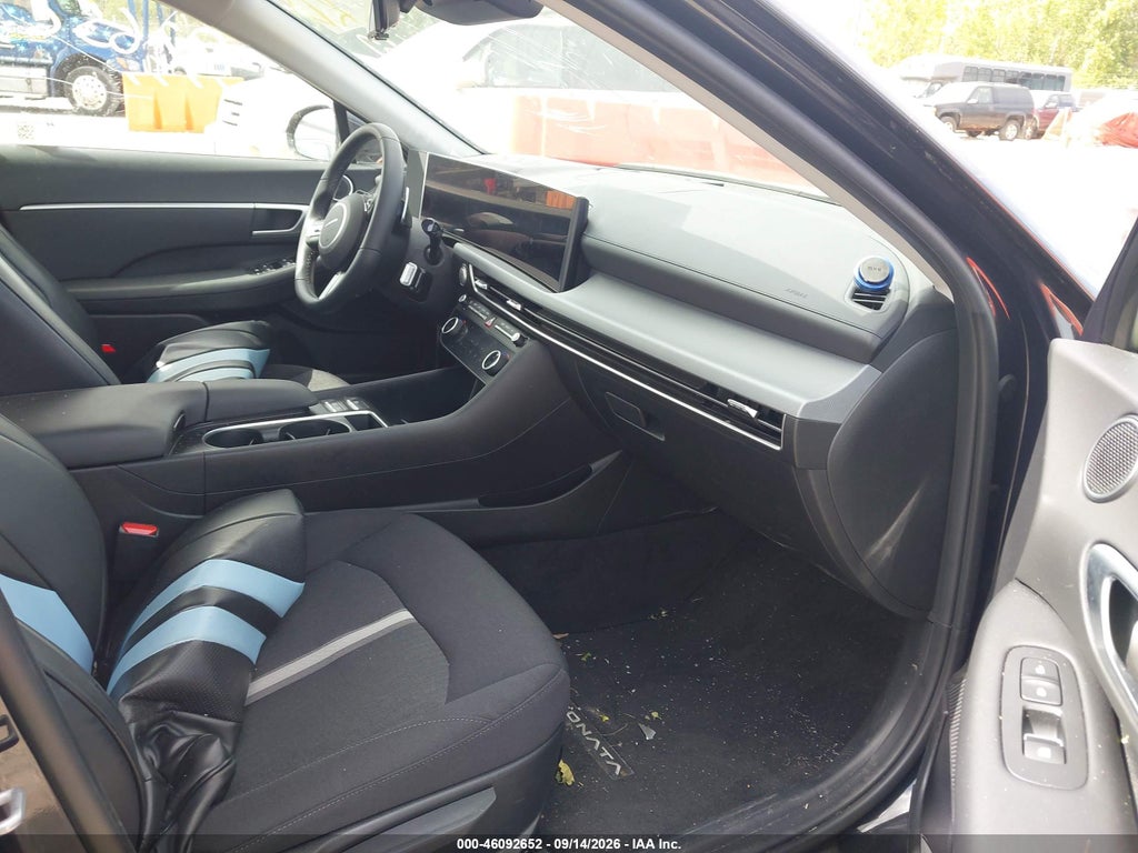 2025 Hyundai Sonata SEL Convenience photo 5