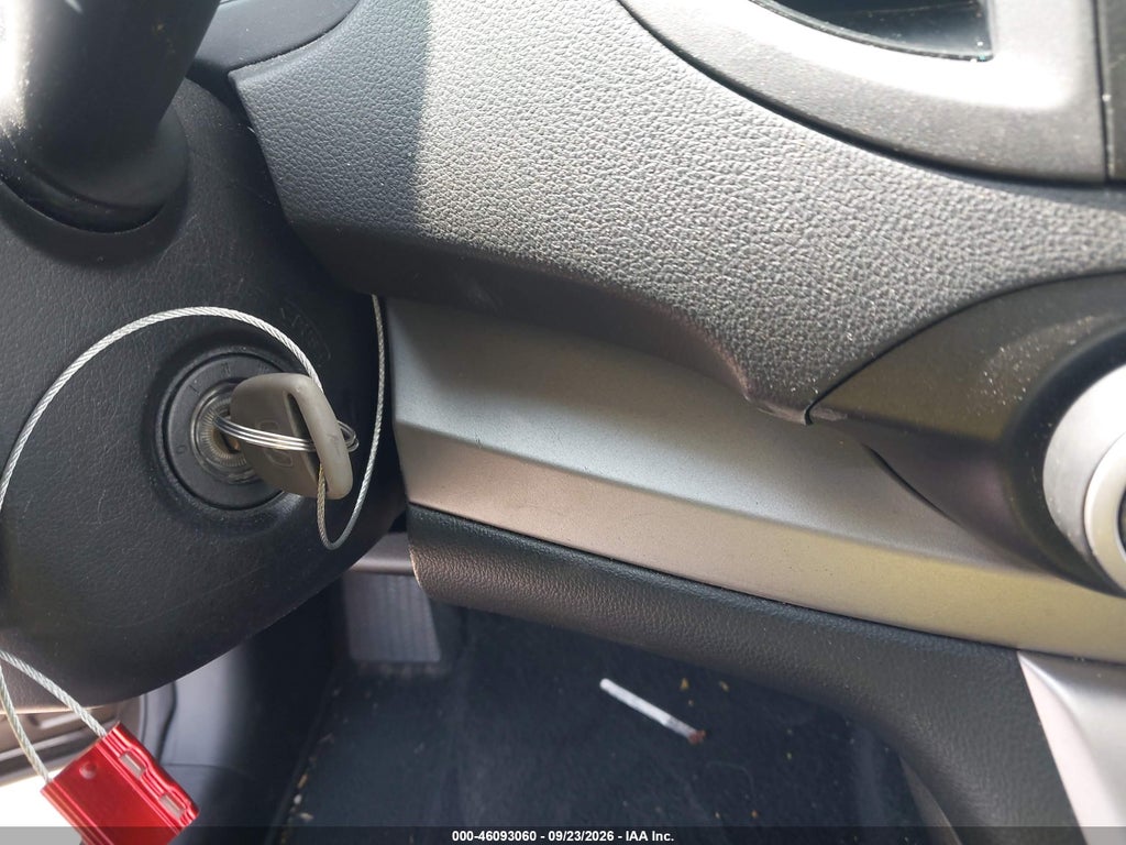 2014 Honda CR-V LX photo 11