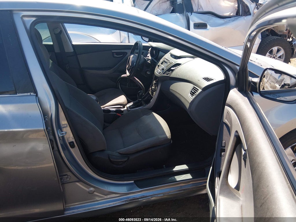 2015 Hyundai Elantra SE photo 5