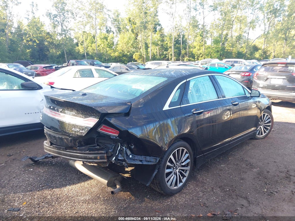 2017 Lincoln MKZ Premiere photo 4