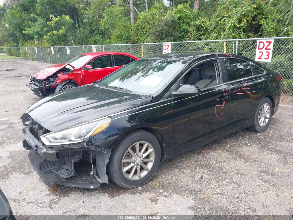 2018 Hyundai Sonata SE photo 2