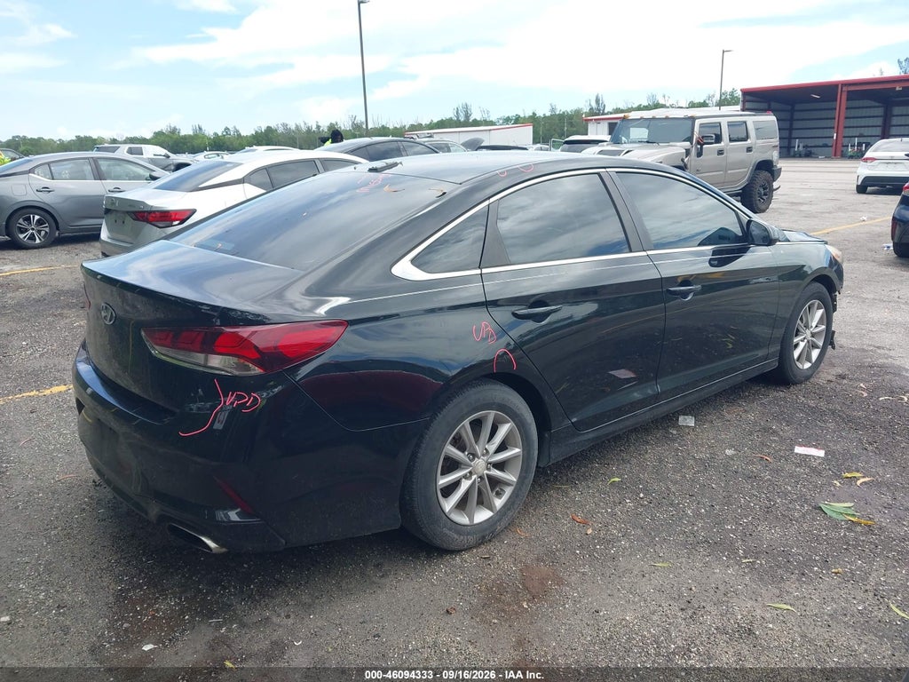 2018 Hyundai Sonata SE photo 4