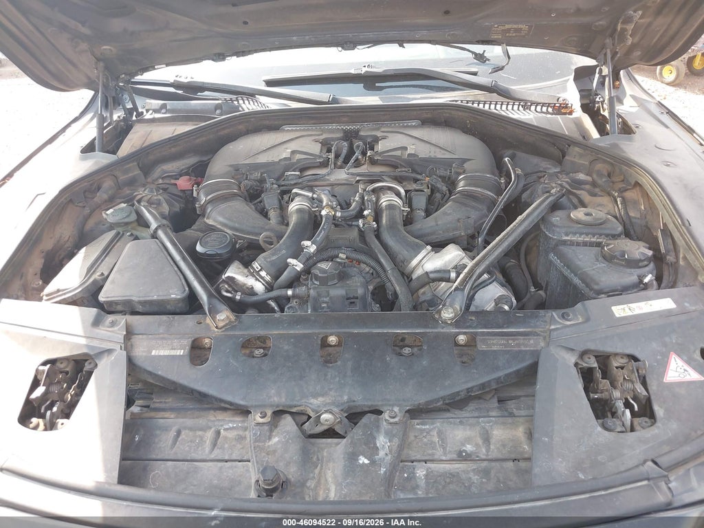 2010 BMW 750LI photo 10