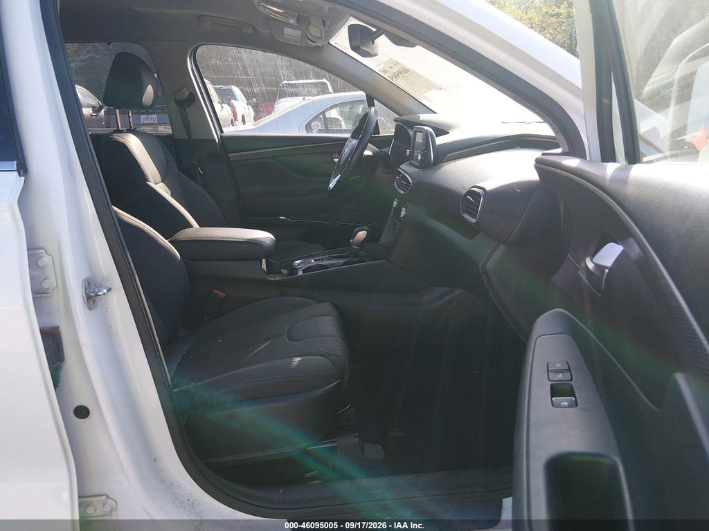 2019 Hyundai Santa FE SEL Plus photo 5