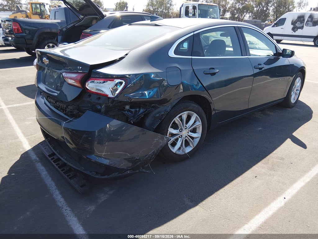 2020 Chevrolet Malibu FWD LT photo 4