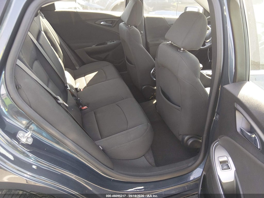 2020 Chevrolet Malibu FWD LT photo 8