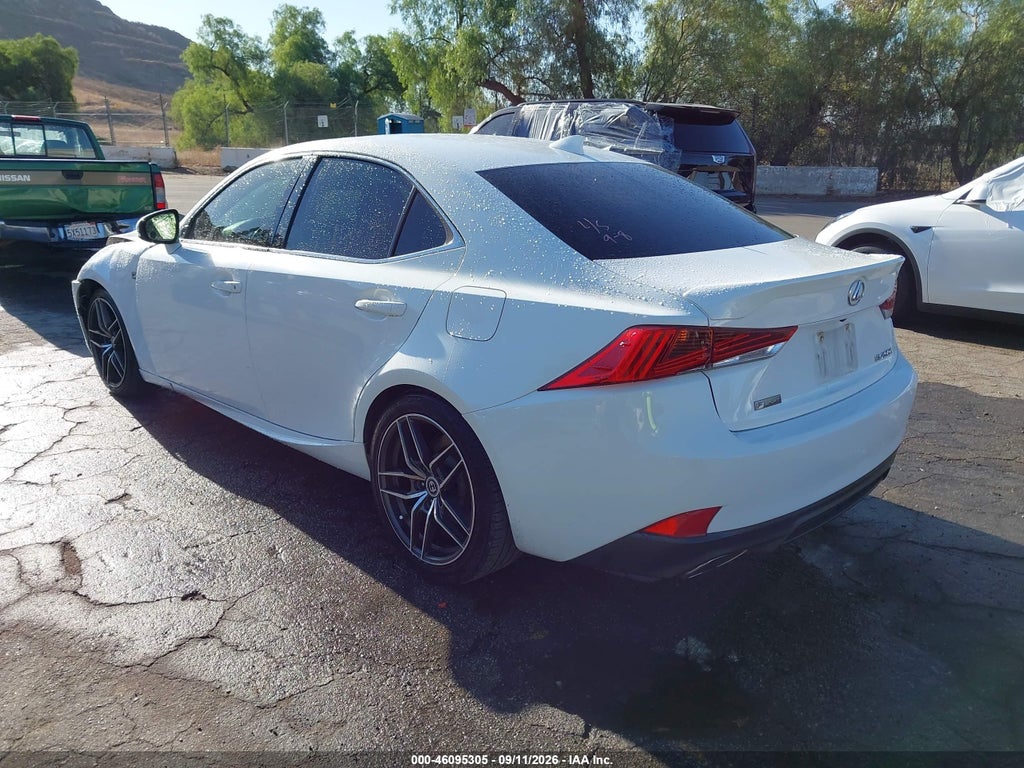2017 Lexus IS 200T photo 3