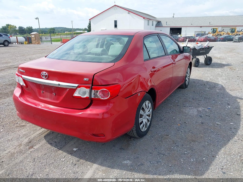 2012 Toyota Corolla LE photo 4