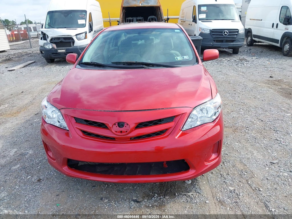 2012 Toyota Corolla LE photo 6