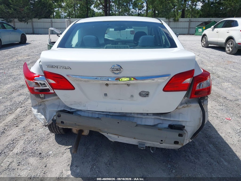 2019 Nissan Sentra S photo 6