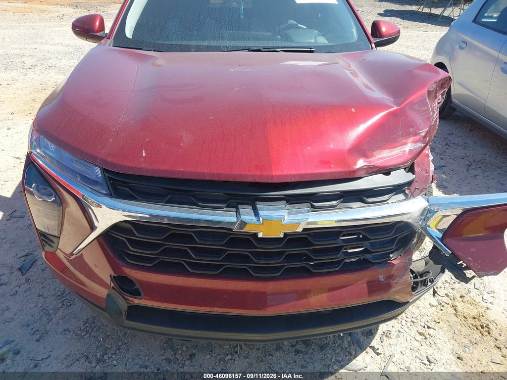 2024 Chevrolet Trax FWD SP photo 6
