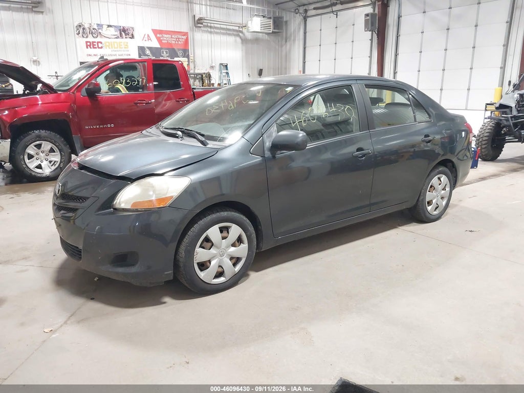 2008 Toyota Yaris photo 2