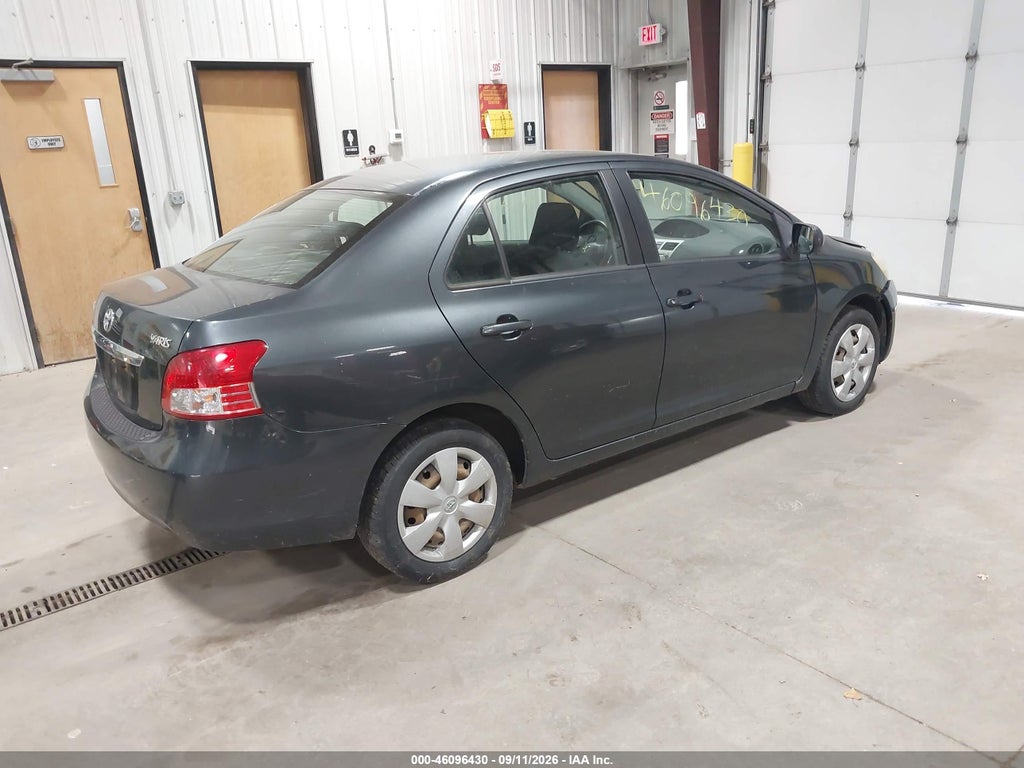 2008 Toyota Yaris photo 4