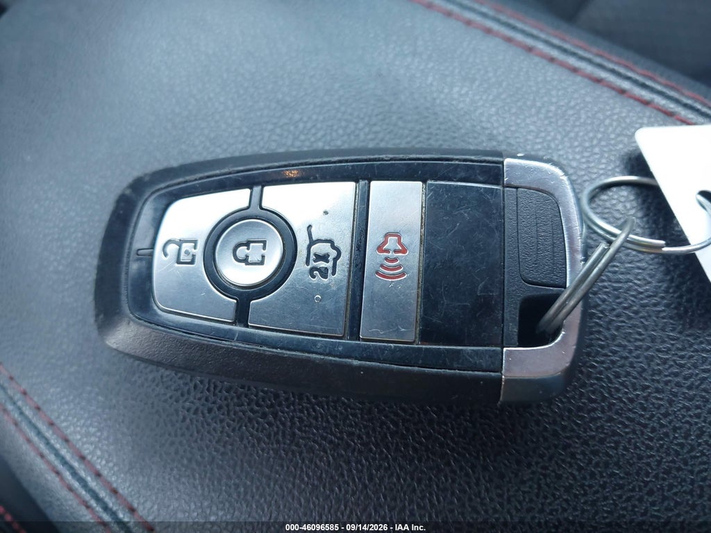 2024 Ford Escape ST-Line photo 11
