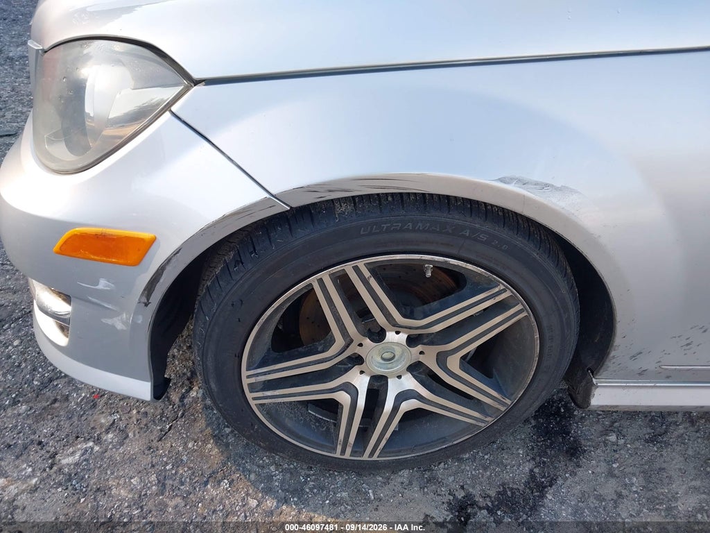 2012 Mercedes-Benz C 300 Sport 4MATIC photo 6