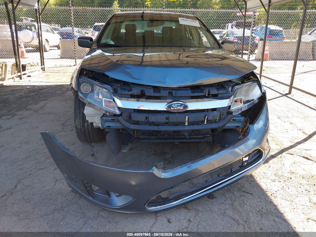 2011 Ford Fusion SEL photo 6