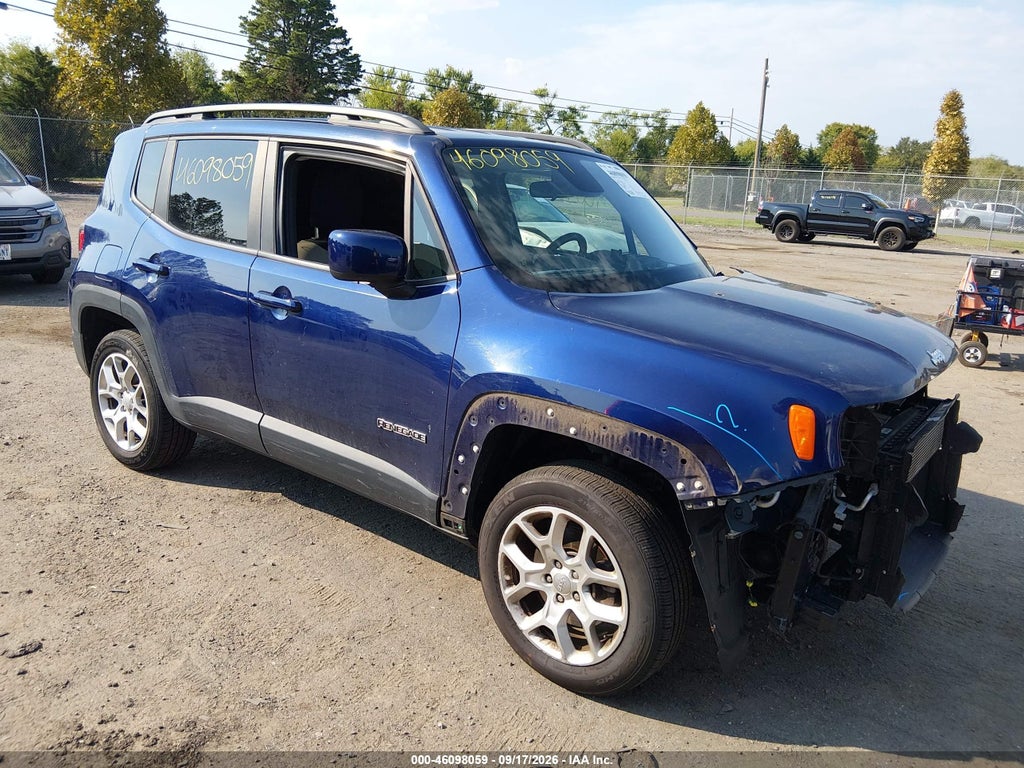 2017 Jeep Renegade Latitude 4X4 photo 1