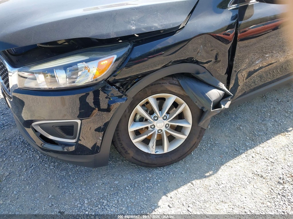 2016 Kia Sorento 2.4L LX photo 6