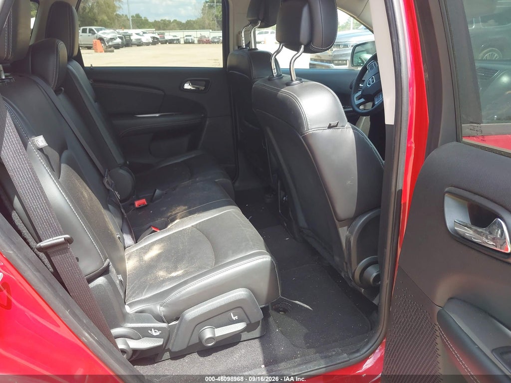 2017 Dodge Journey Crossroad Plus photo 8