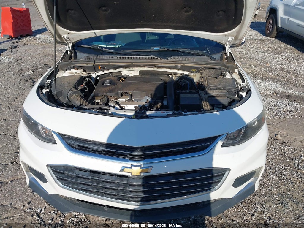 2016 Chevrolet Malibu 1LT photo 10